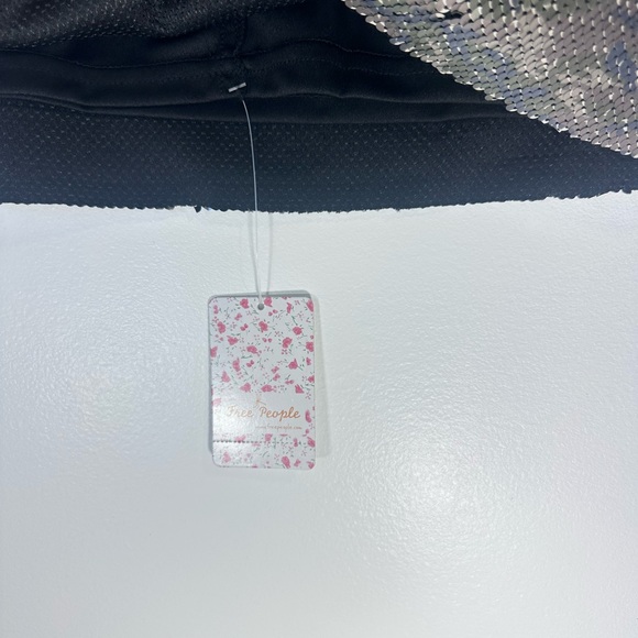 Free People Skinny Sequin Mini Skirt Camo Silver Black Lined Back Zip Size 2 NWT - Picture 8 of 13